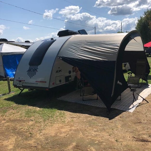 max tents SILVER/BLACK TRIM
