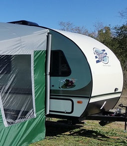R-Pod Trailer Side Tent - PahaQue Wilderness